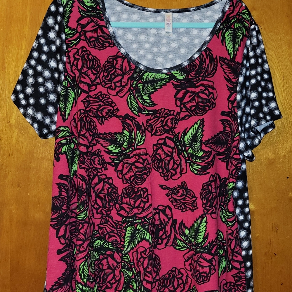 Lularoe Classic t